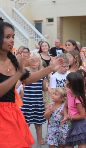 Amfora campsite - Evening show - Dancing at the children&rsquo;s club with the activity leaders several times a week
