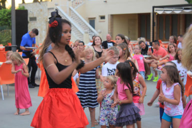 Amfora campsite - Evening show - Dancing at the children&rsquo;s club with the activity leaders several times a week