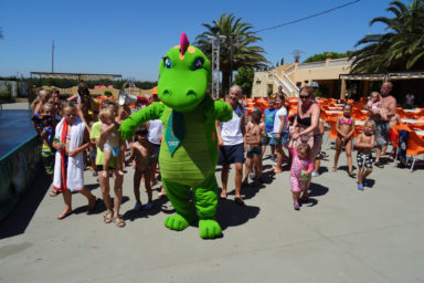 Amfora campsite - Evening show - Mini disco entertainment with the campsite mascot
